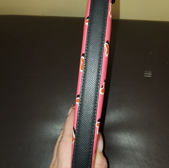 New COACH Ltd. Edition Harley Valentine's Heart Accordion Zip Wallet Pink Hearts - Picture 7 of 10